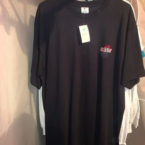 black size large with rare word on right side